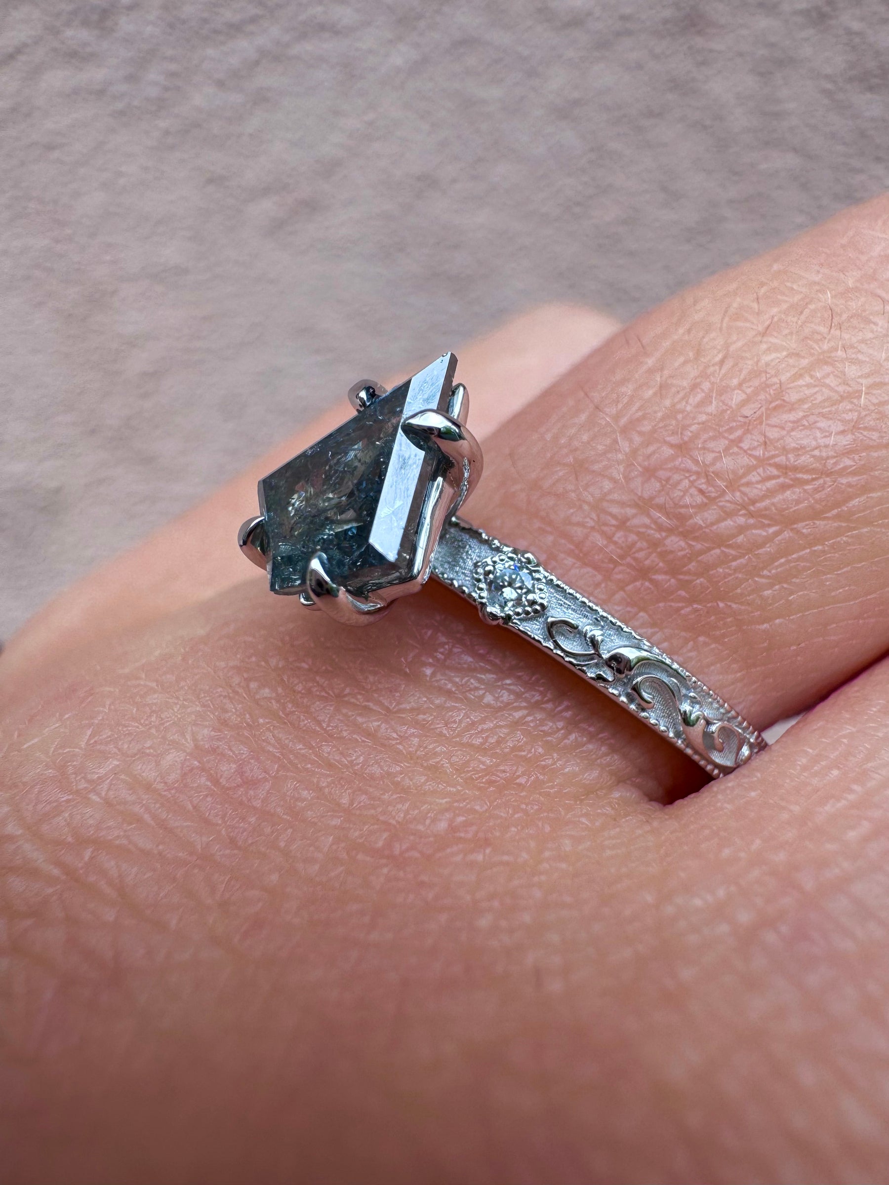 Kite Salt & Pepper Diamond Engagement Ring with Vintage Floral Band