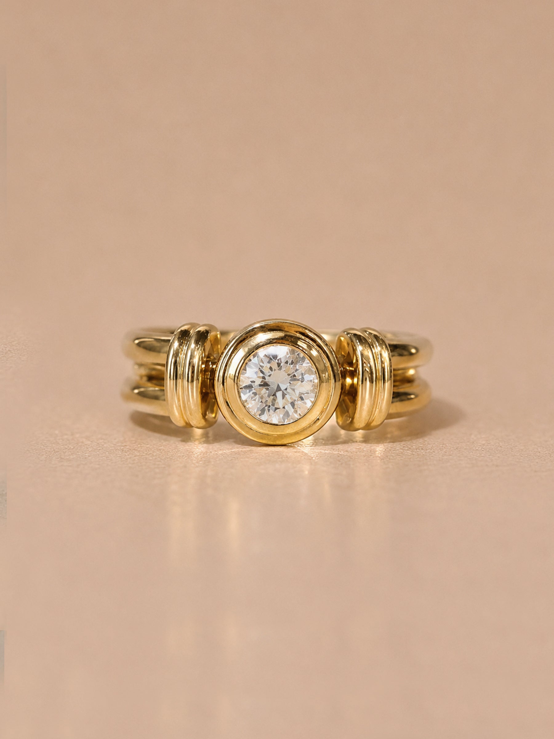Anahita Double Bezel Diamond Engagement