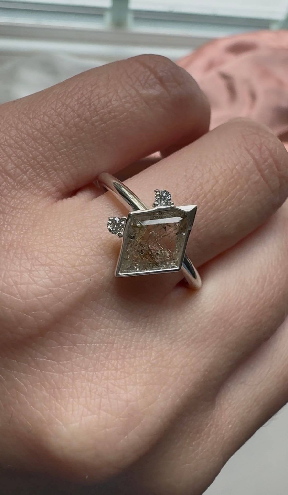 Salt & Pepper Quartz Kite Engagement Ring