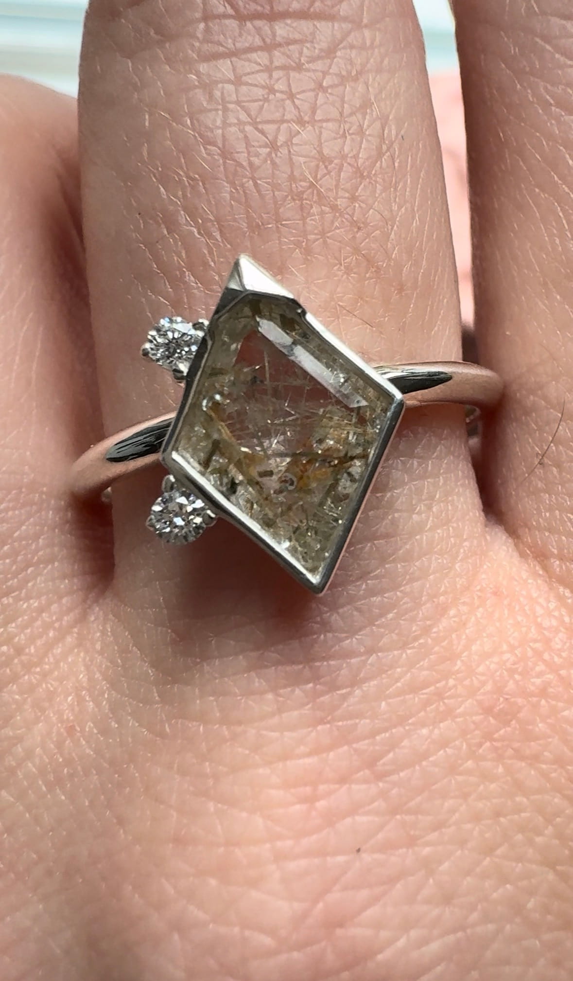 Salt & Pepper Quartz Kite Engagement Ring