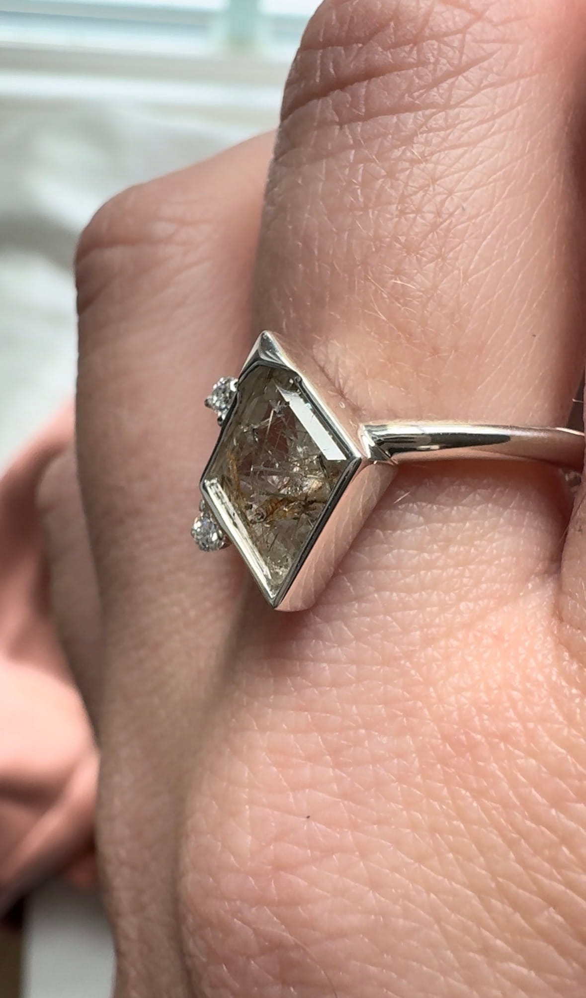 Salt & Pepper Quartz Kite Engagement Ring