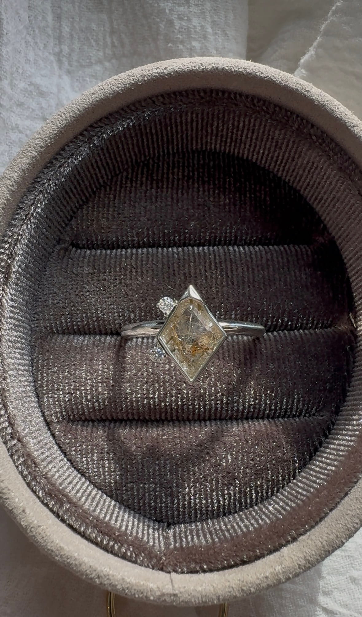 Salt & Pepper Quartz Kite Engagement Ring