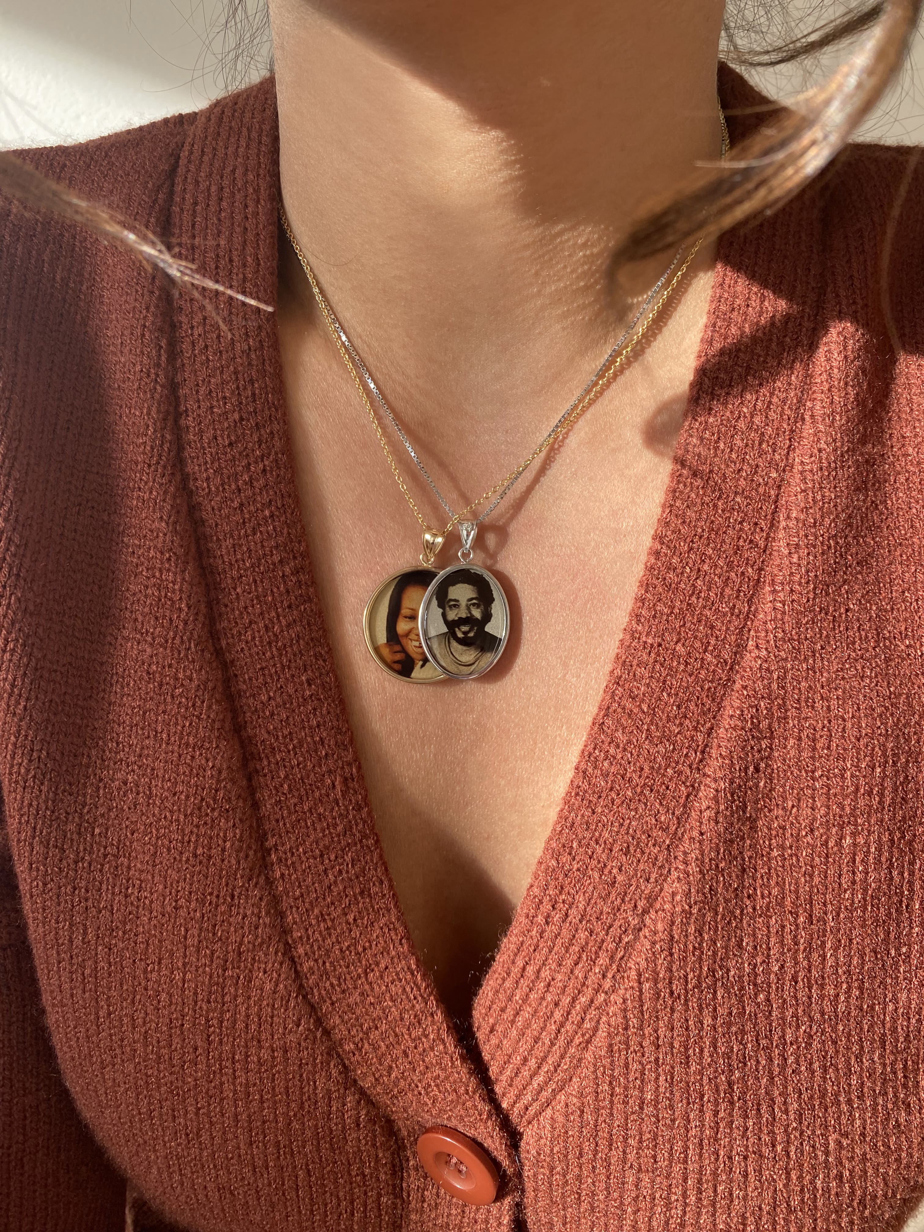Oval Gold Photo Pendant Disc Charm
