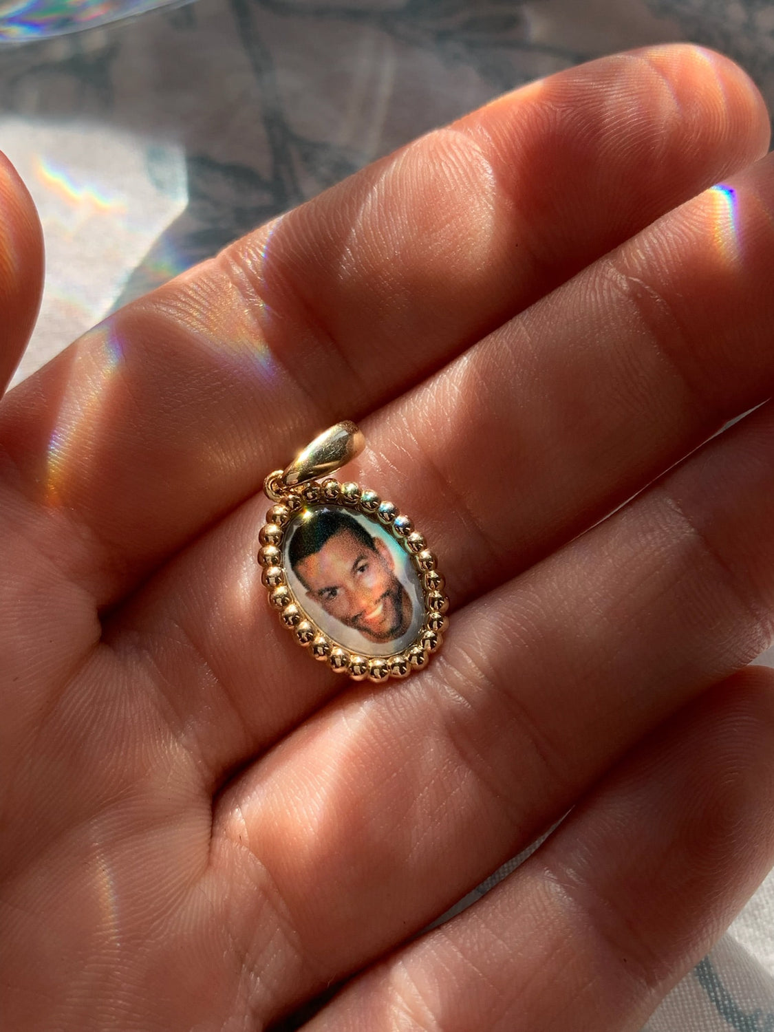 Oval 14k Gold Beaded Photo Pendant