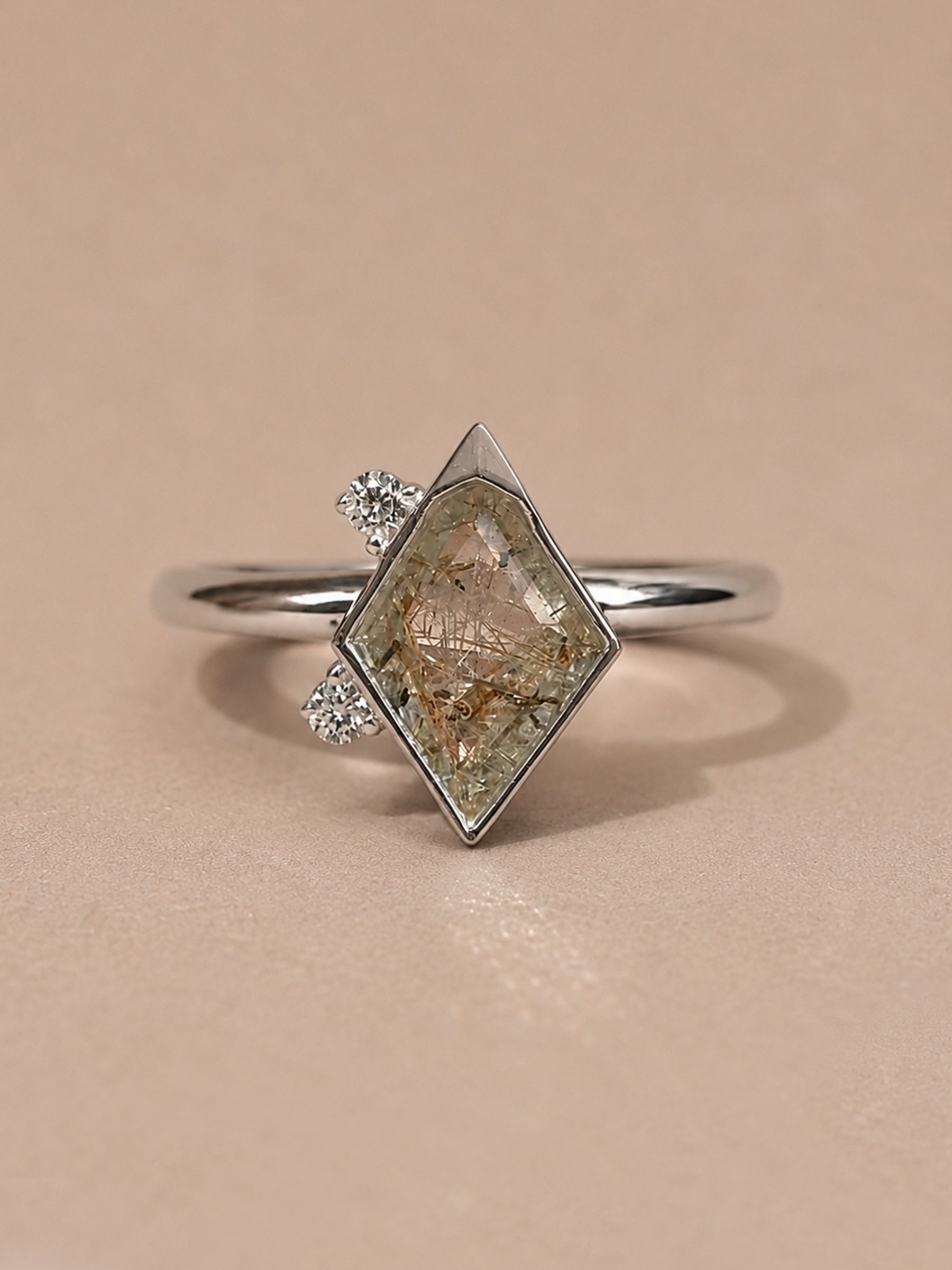 Salt & Pepper Quartz Kite Engagement Ring