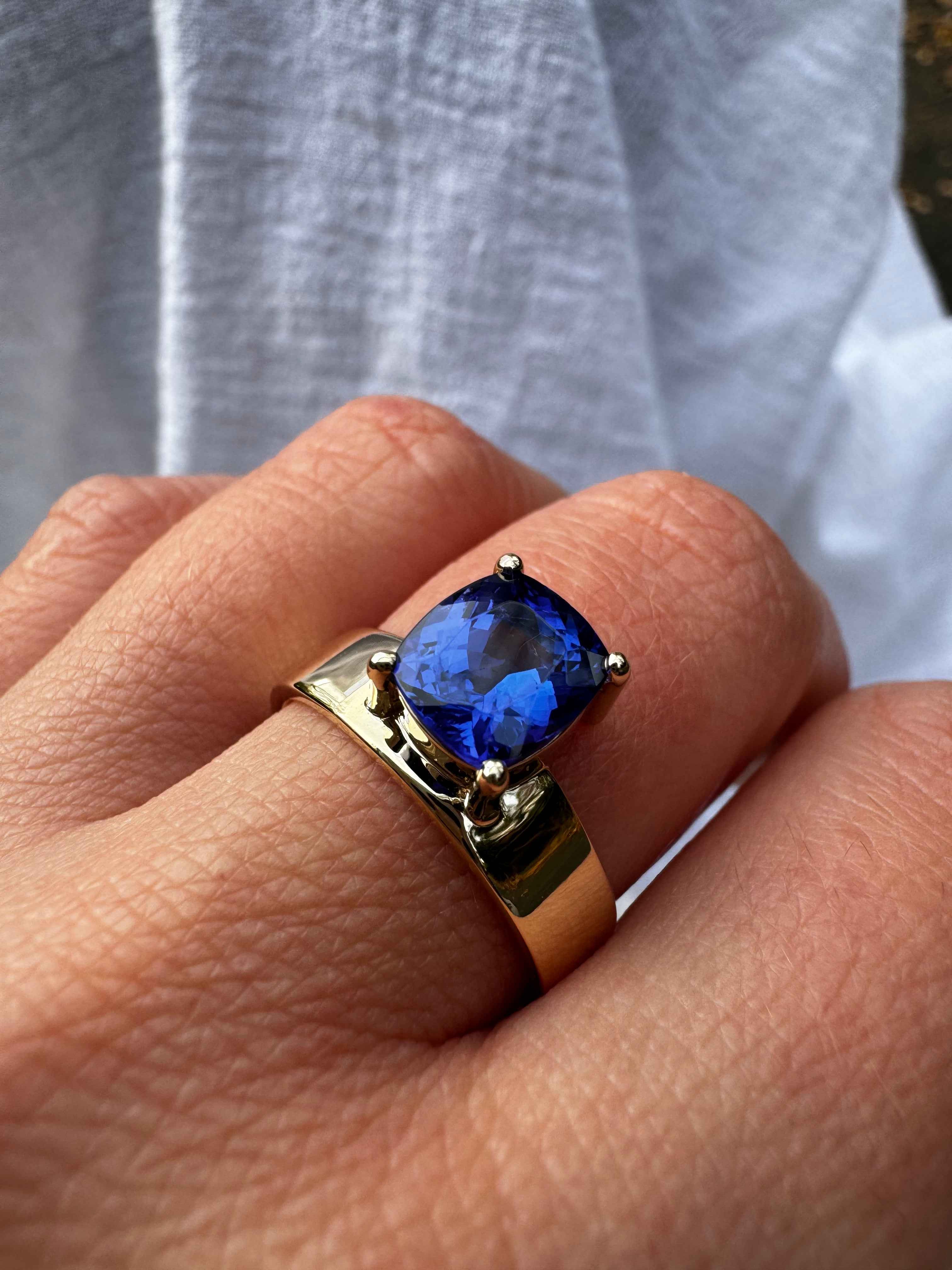 Custom Floating Gemstone Ring