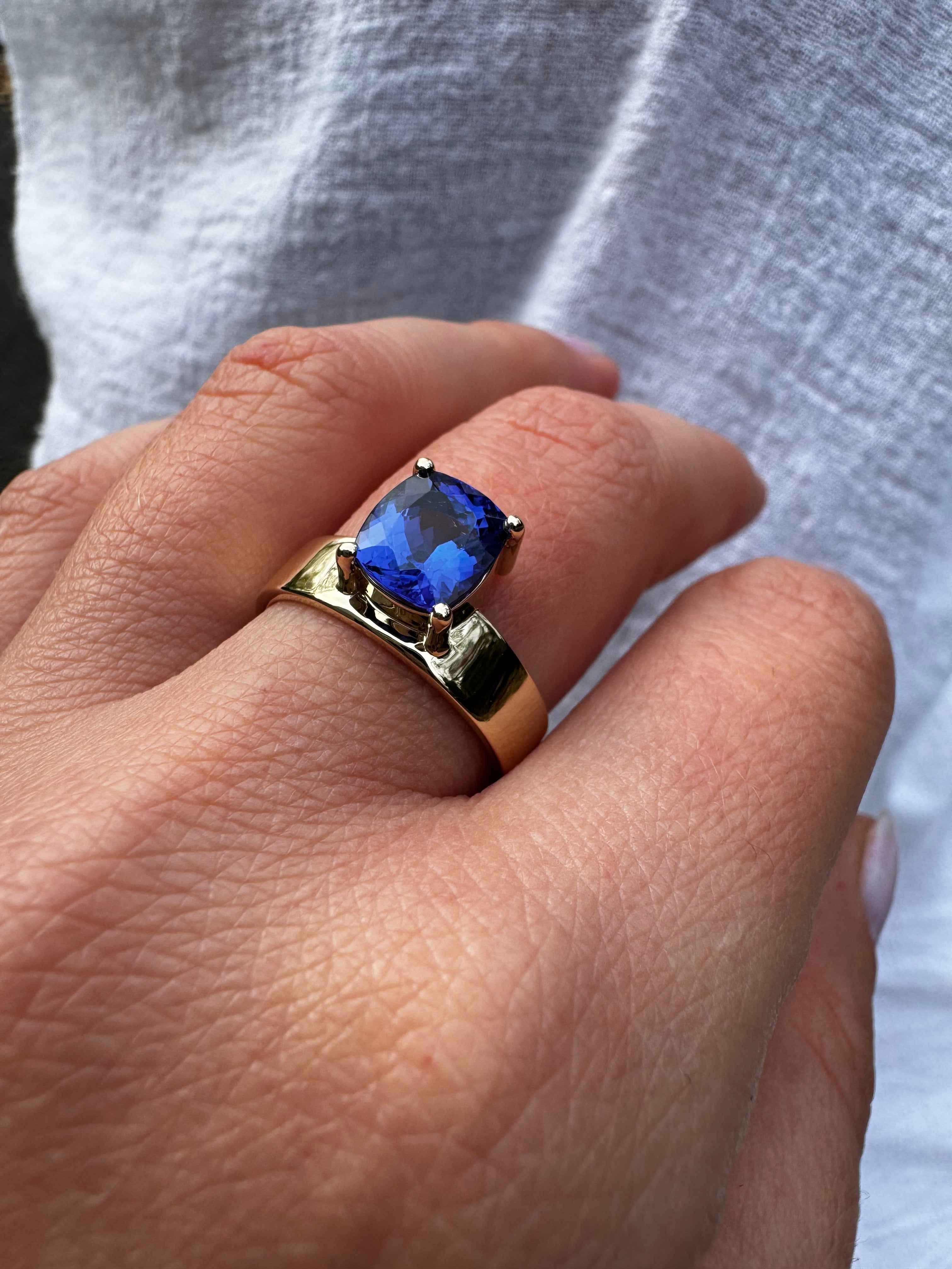 Custom Floating Gemstone Ring