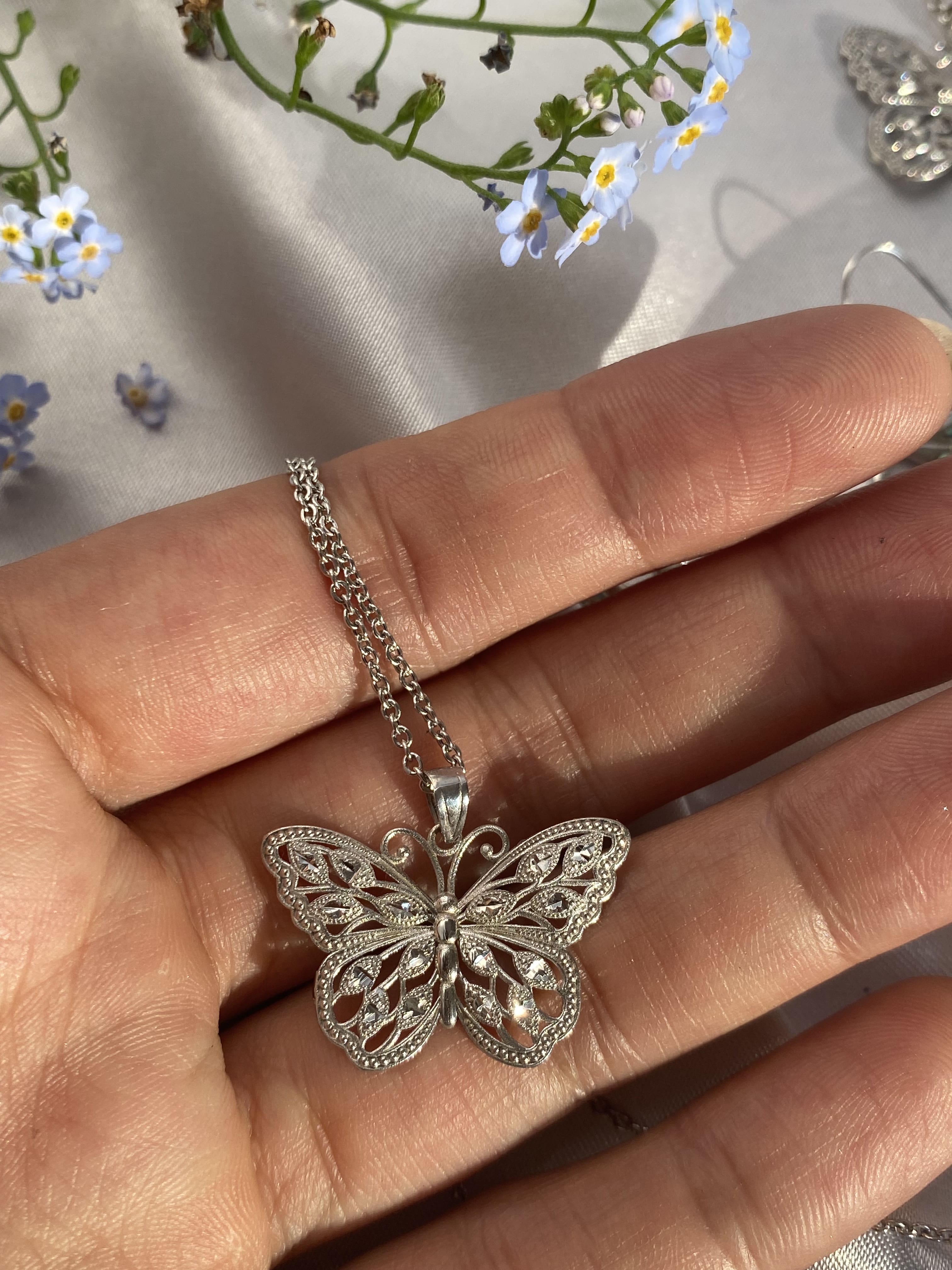 14k White Gold Butterfly Necklace