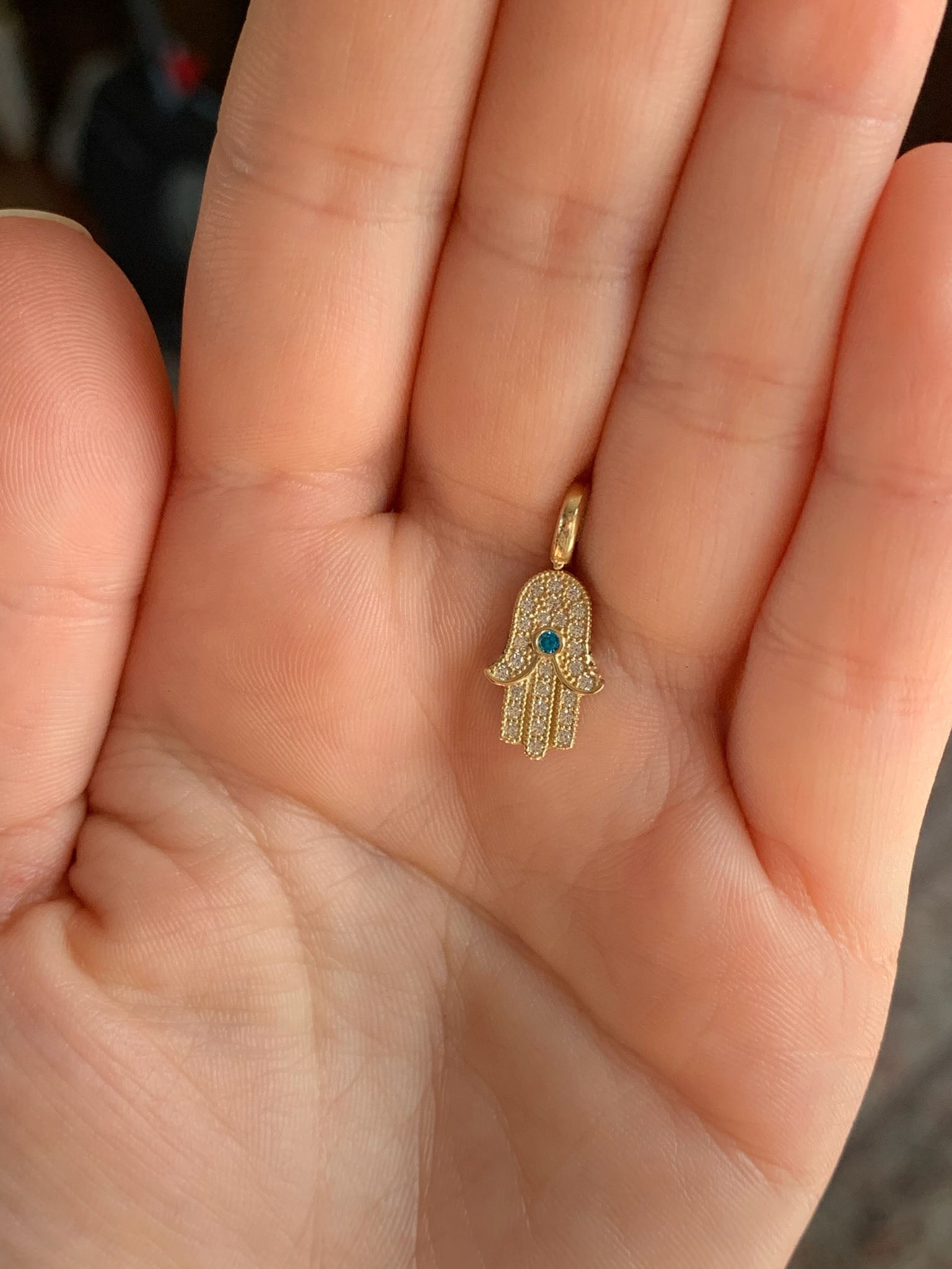 14k Gold Hamsa Pendant