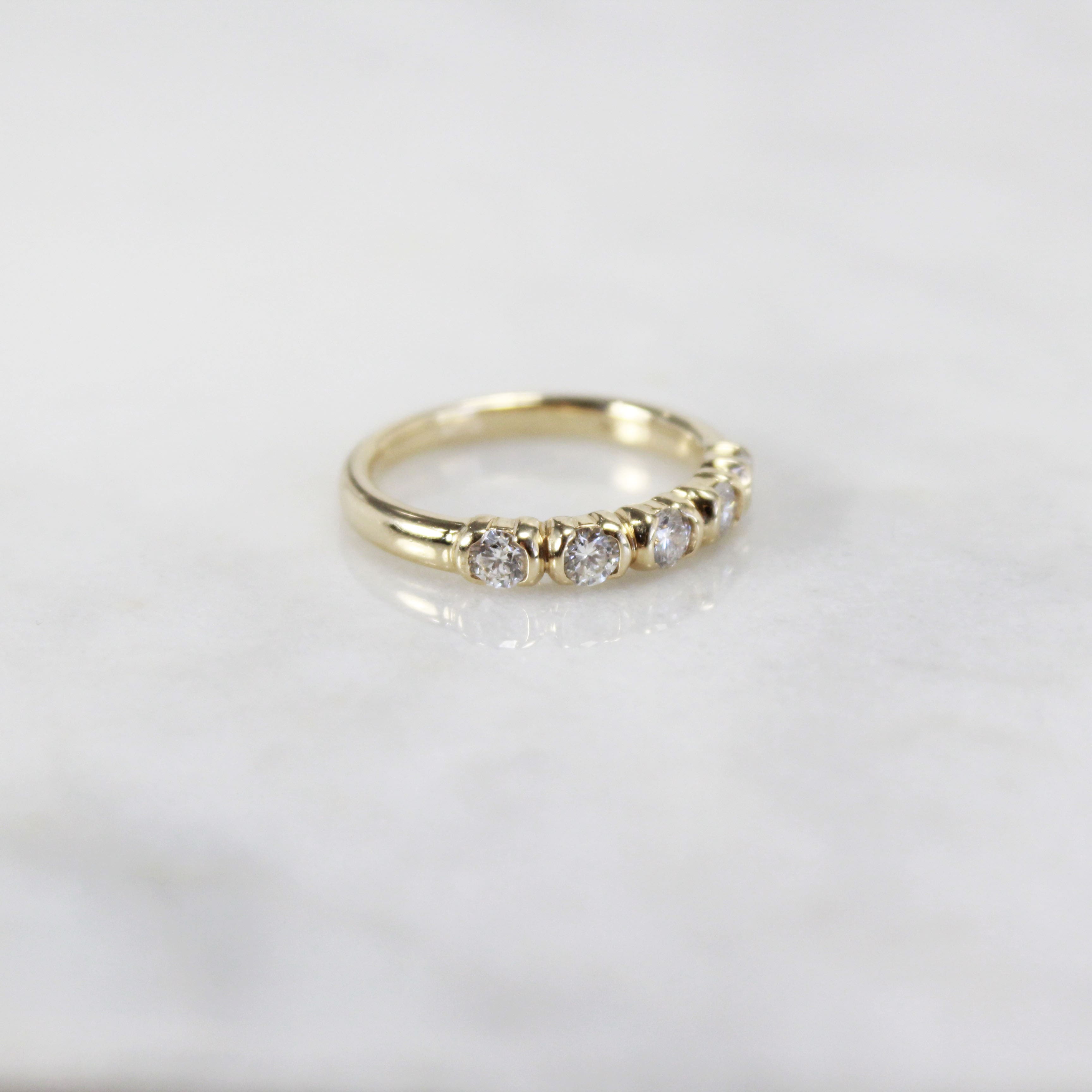 Arinna Diamond Ring