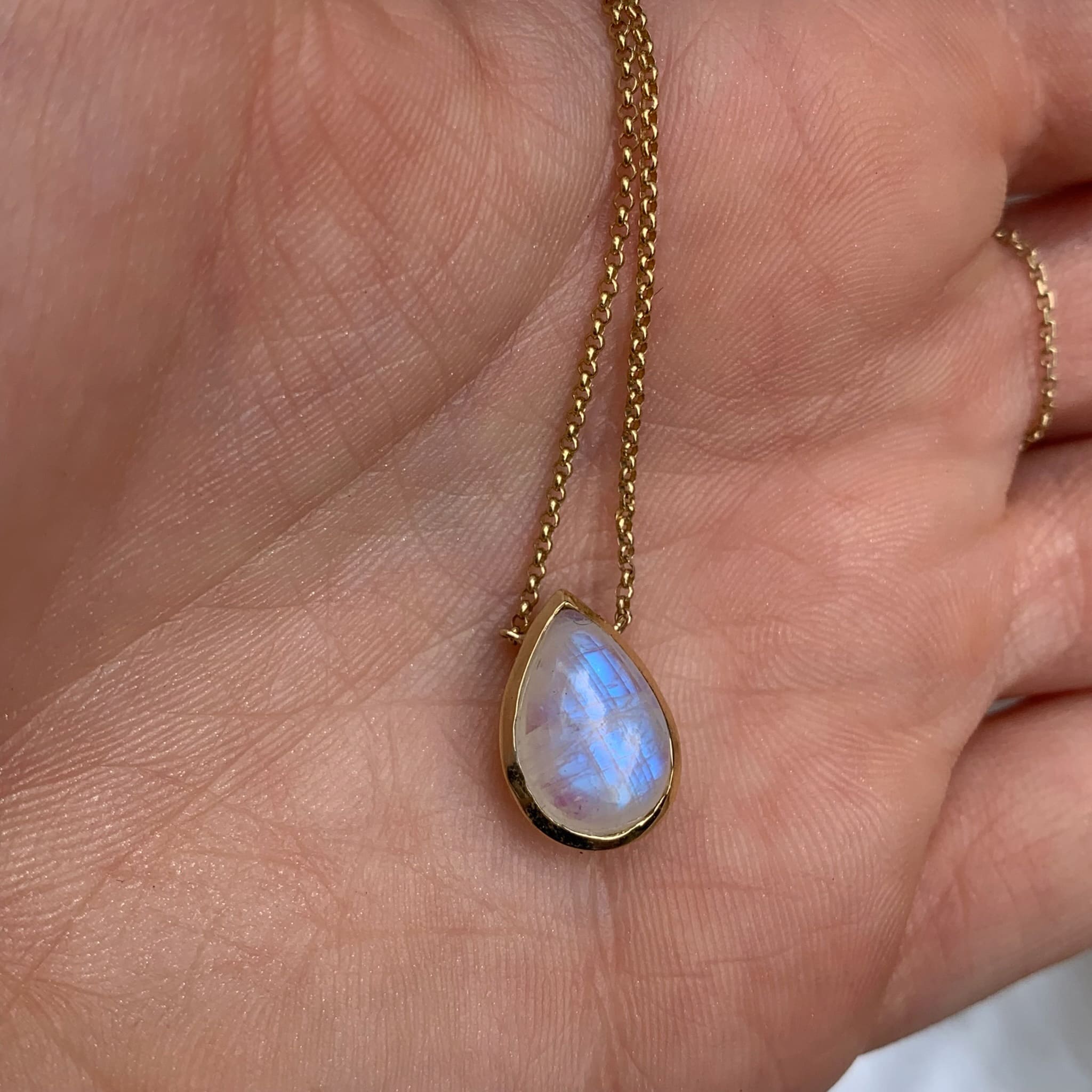 Solitaire Pear Moonstone Necklace