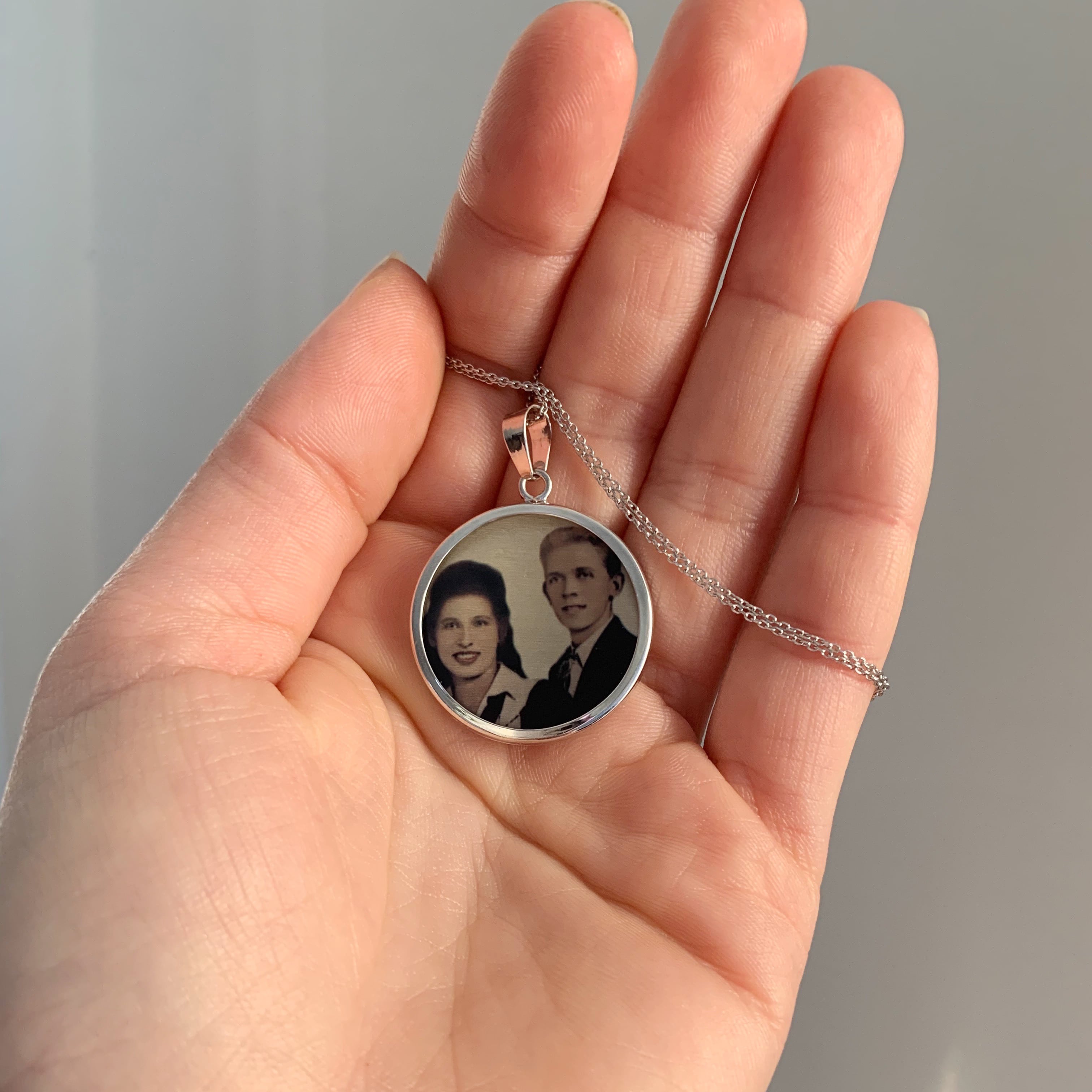 Gold Photo Pendant Disc Charm