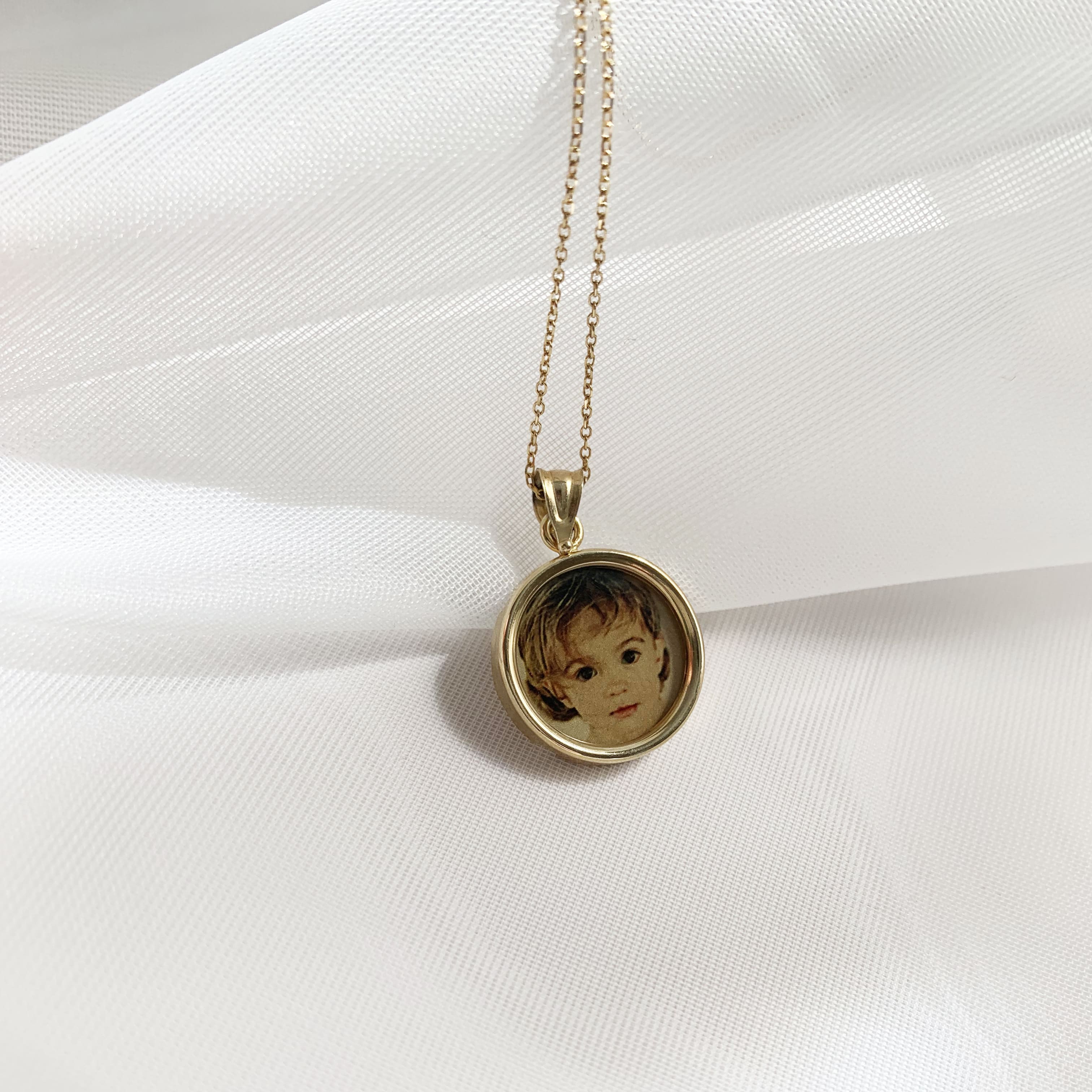 Gold Photo Pendant Disc Charm