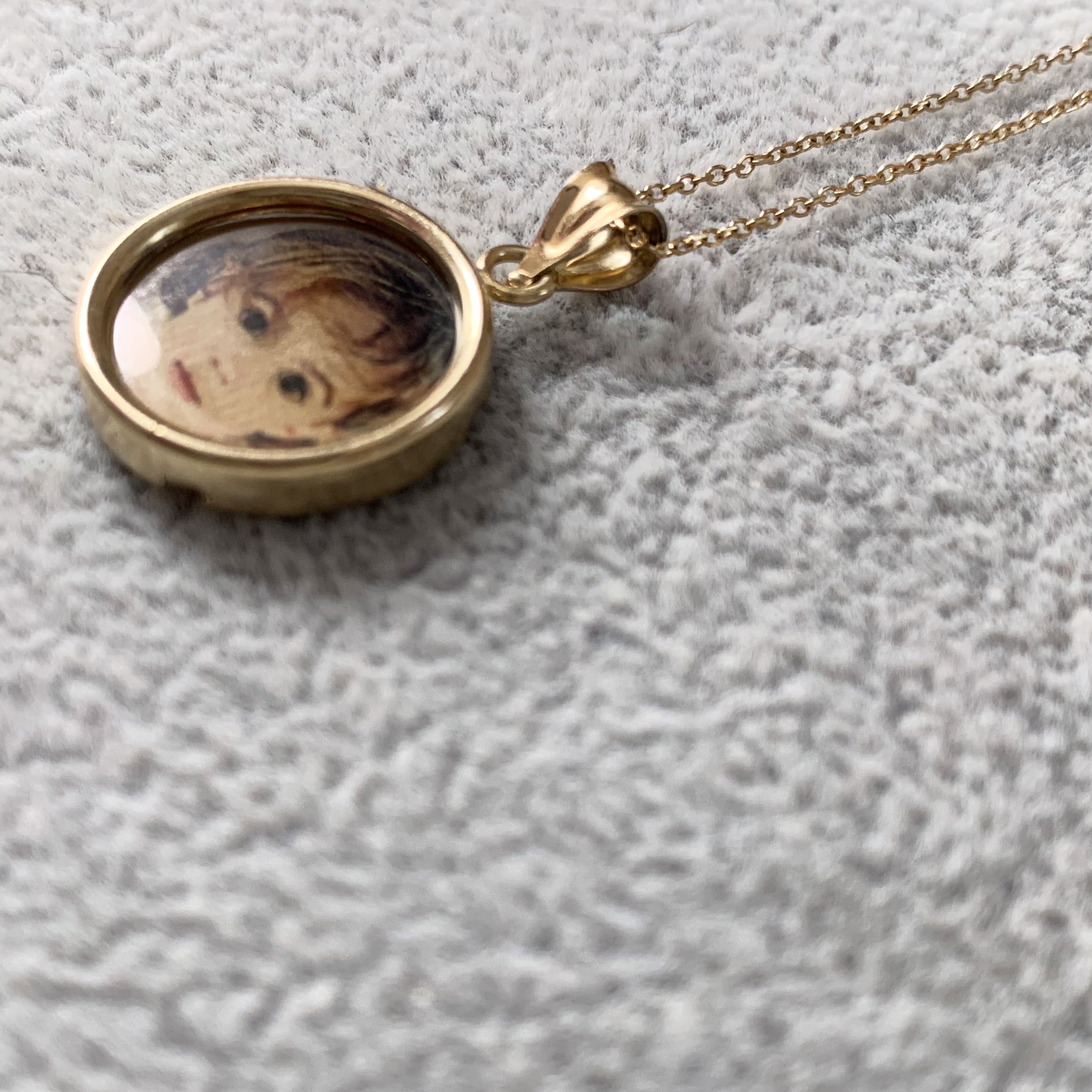 Gold Photo Pendant Disc Charm