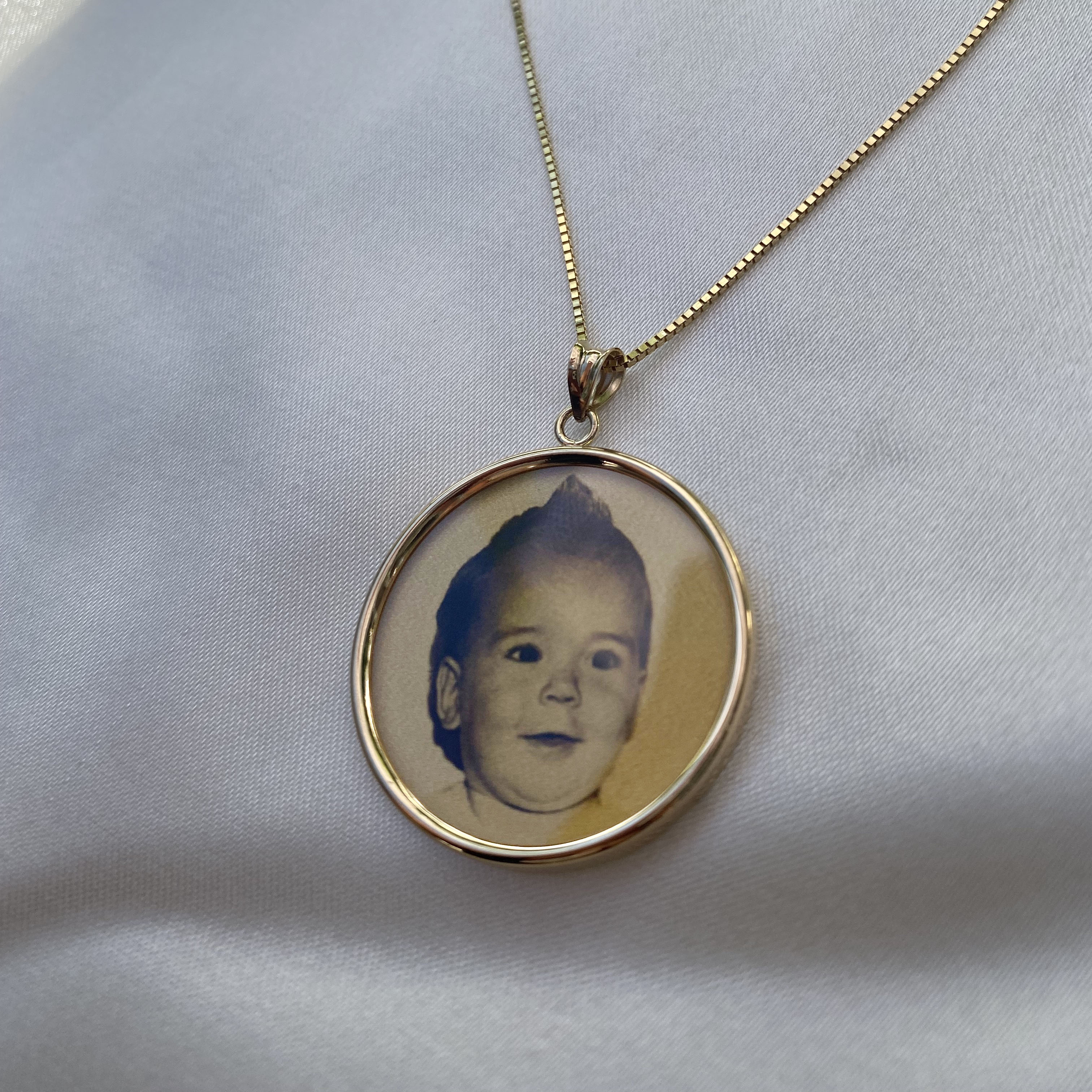 Gold Photo Pendant Disc Charm