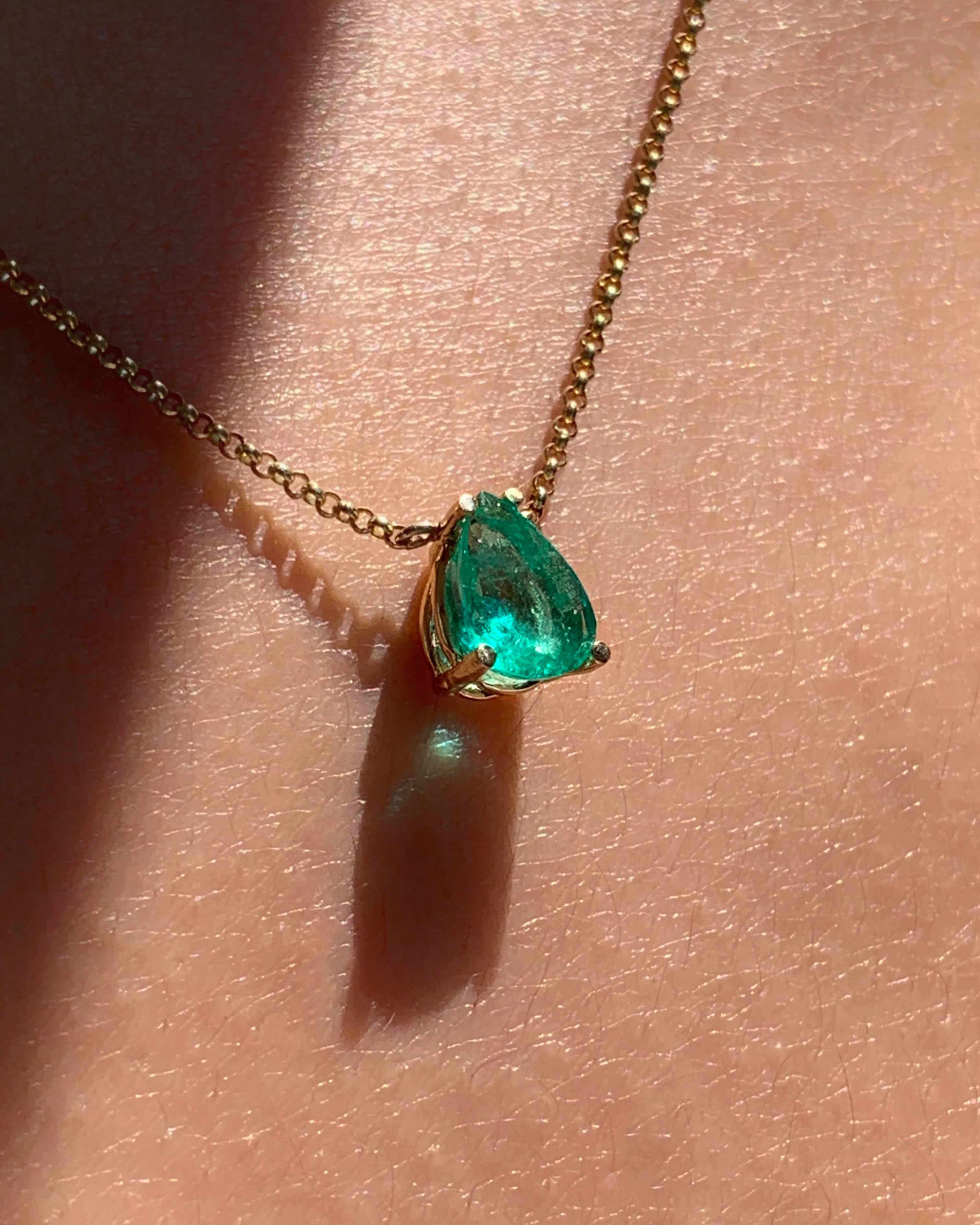 Teardrop/Pear Emerald Solitaire Necklace